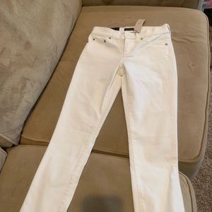 Banana republic white skinny crop jeans NWT